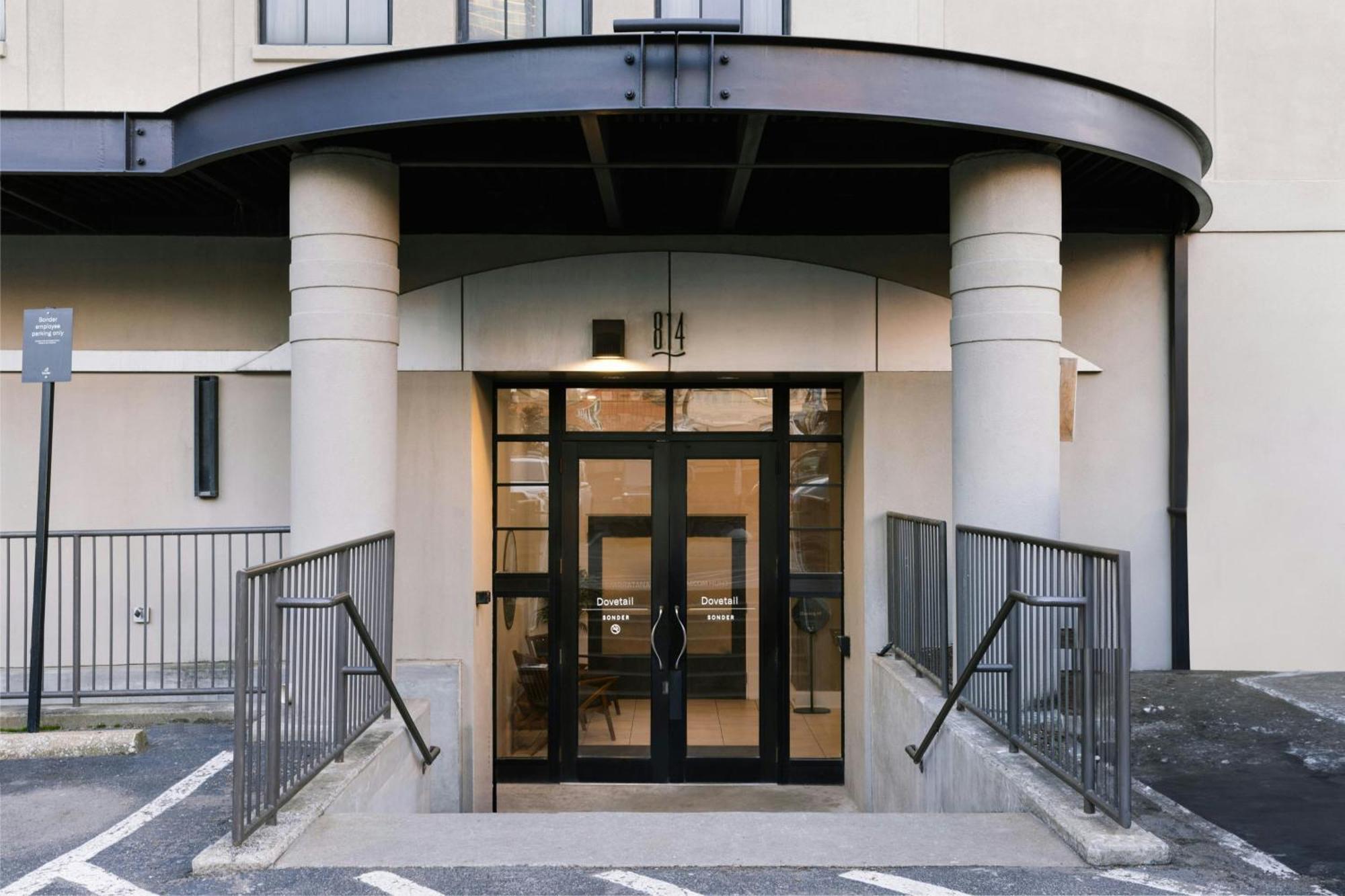 Sonder By Marriott Bonvoy Dovetail Apartments Downtown Нэшвилл Экстерьер фото
